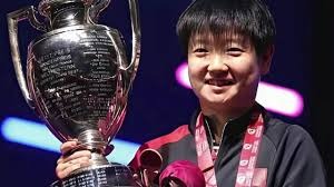 英媒：曼联对多特边锋阿德耶米感兴趣，但球员倾向于加盟阿森纳