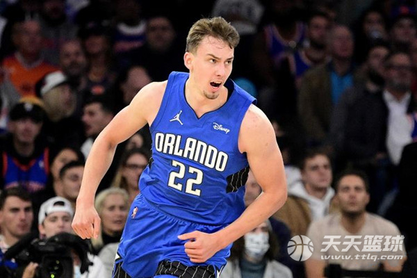 作为曾经在 作为曾经在