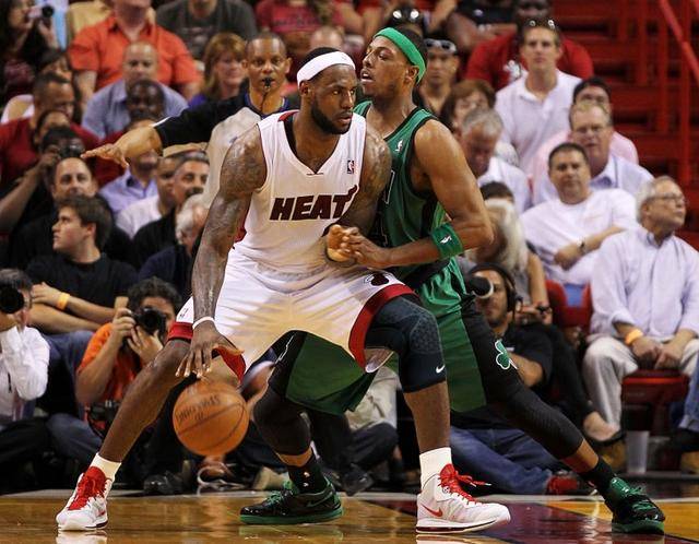 且年纪轻轻 且年纪轻轻