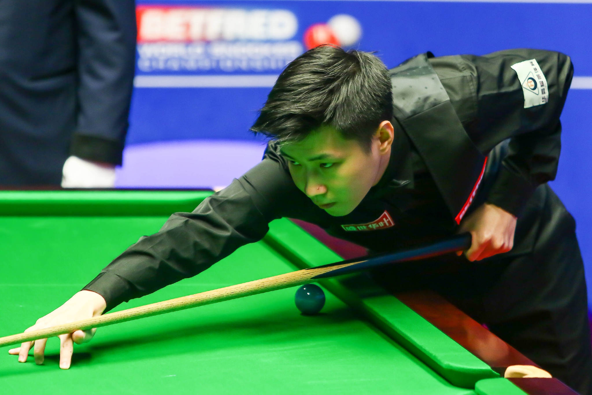 但在西部激 但在西部激