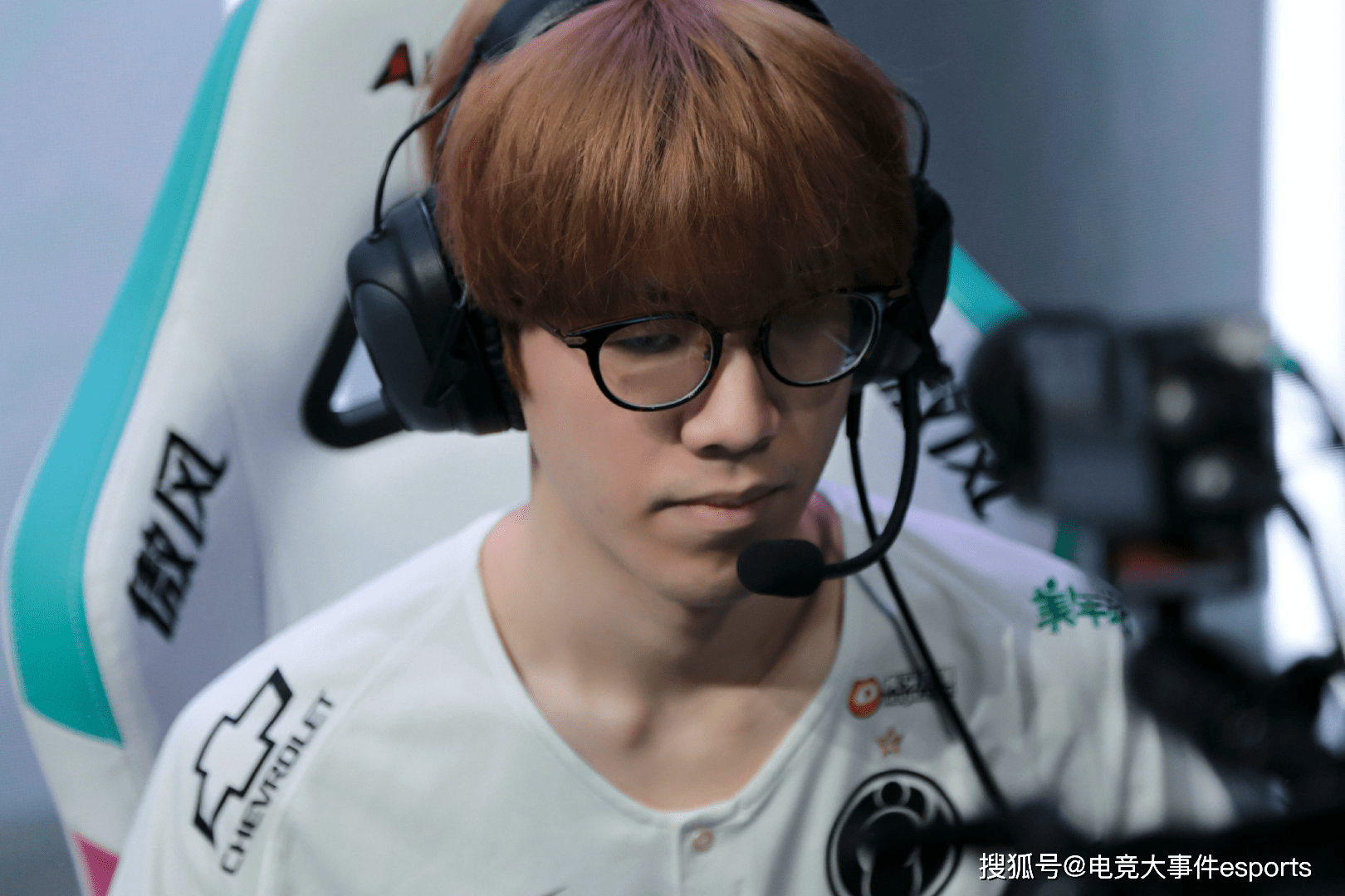 在同位竞争 在同位竞争